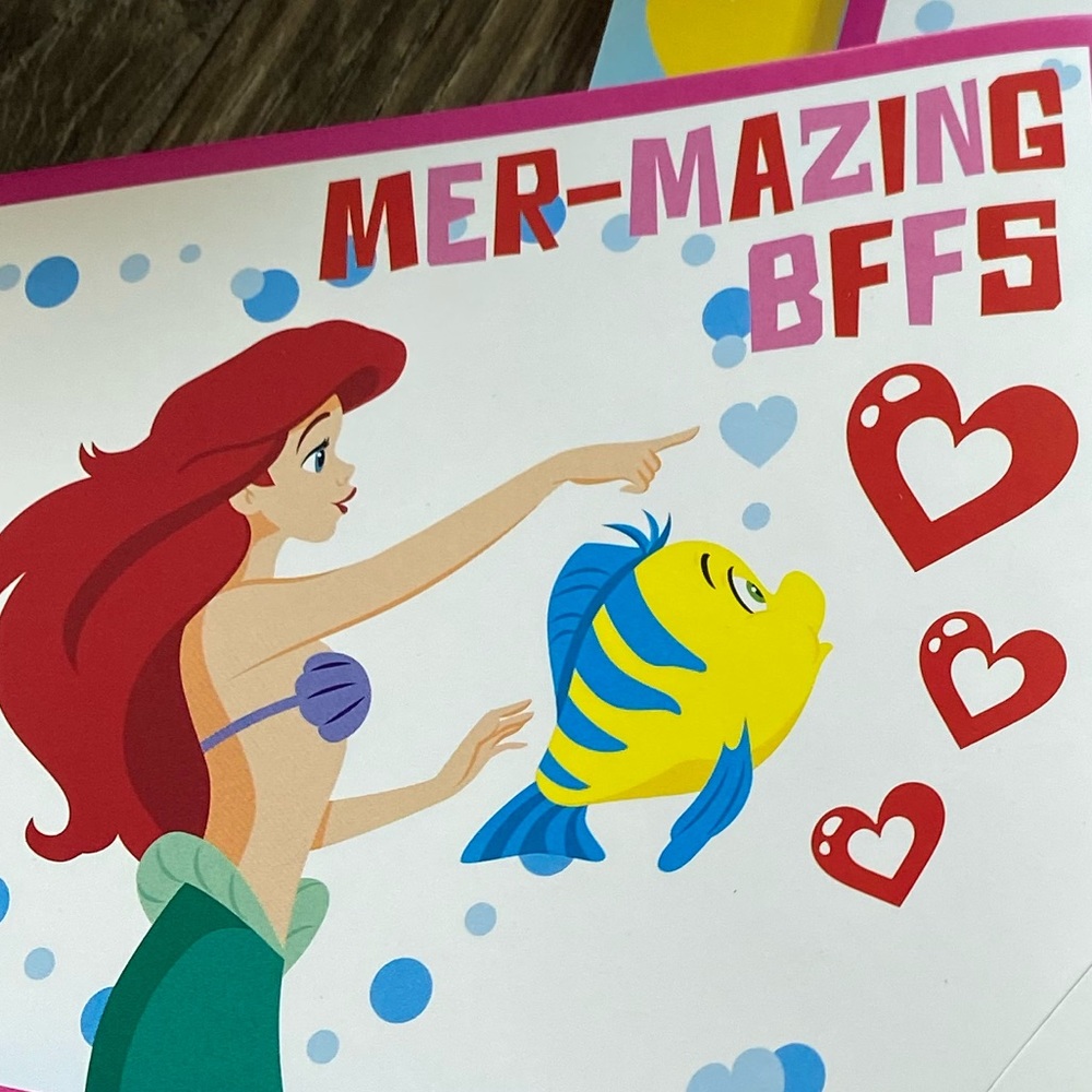 ⚠️ 32 Large Disney Princess Valentines Day Cards, new! - Picture 4 of 10